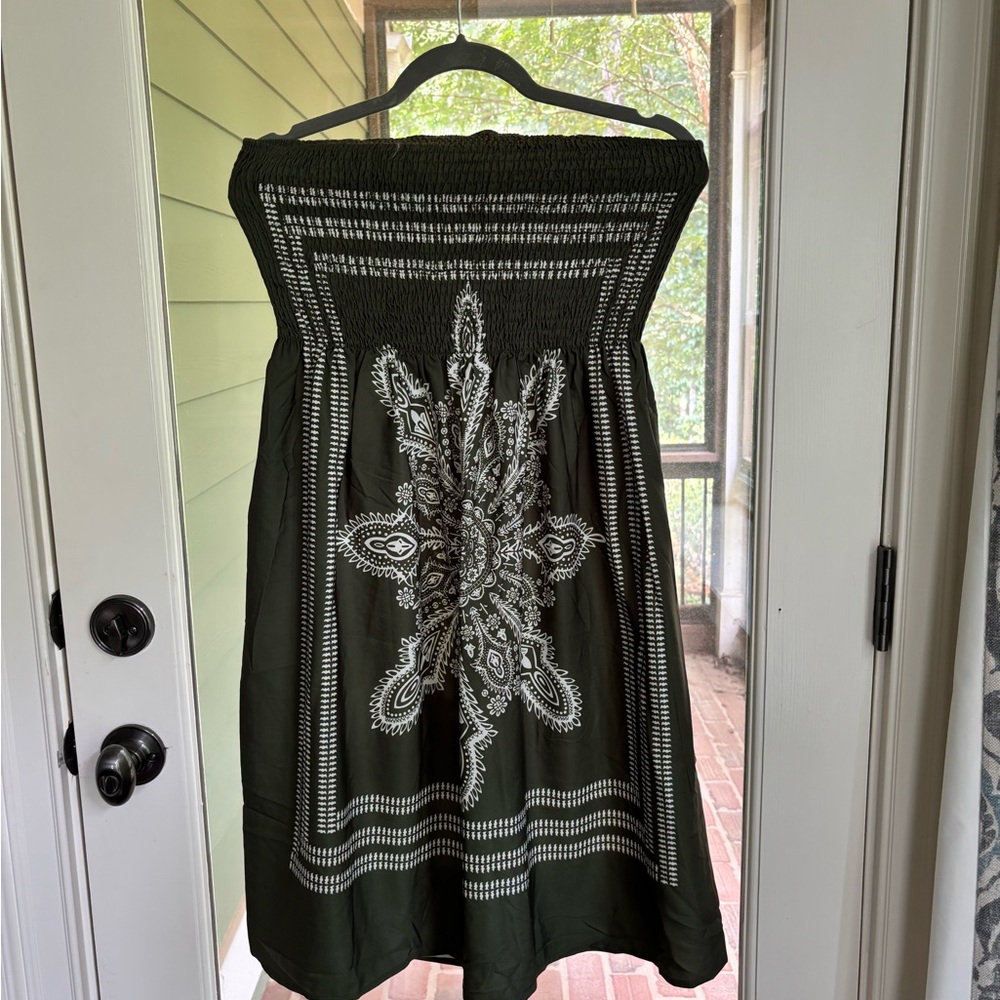 Green Strapless Dress with White Paisley Design